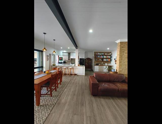 4 BEDROOM HOUSE FOR SALE IN MENLO PARK